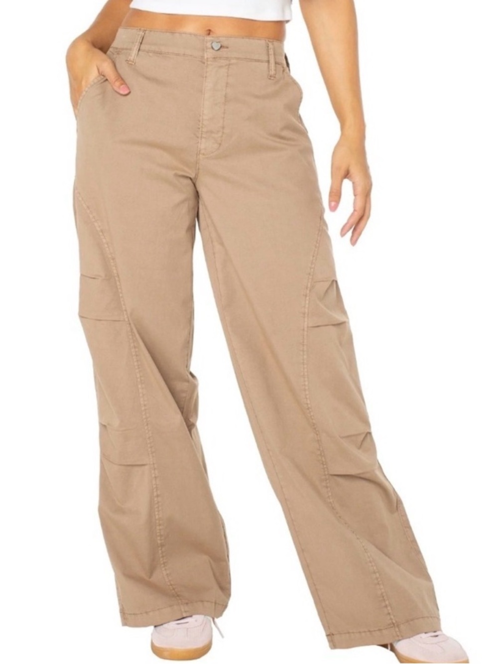 Wide Leg Cargo Pants in Khaki